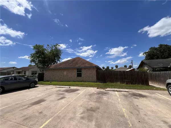 Donna, TX 78537,215 N 6th ST