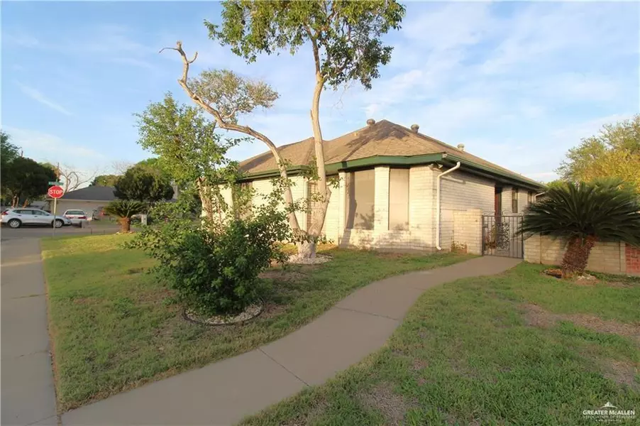 1714 Iowa ST, Mission, TX 78572