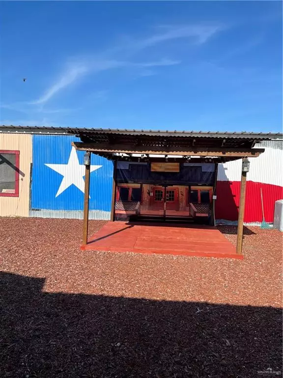 Elsa, TX 78543,640 W Edinburg AVE