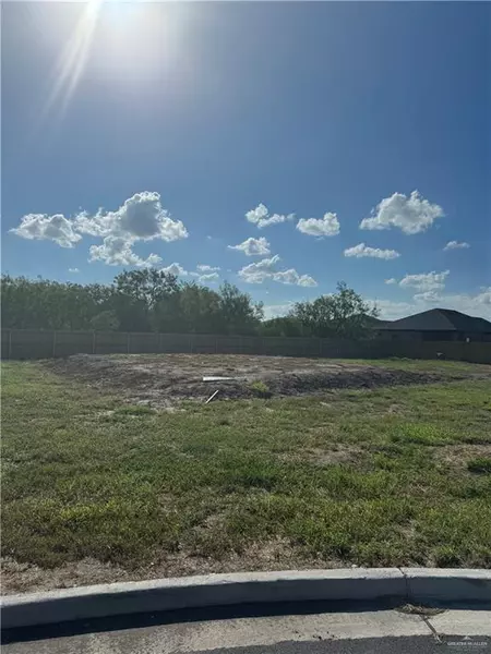 1801 Lasso LN, San Benito, TX 78586