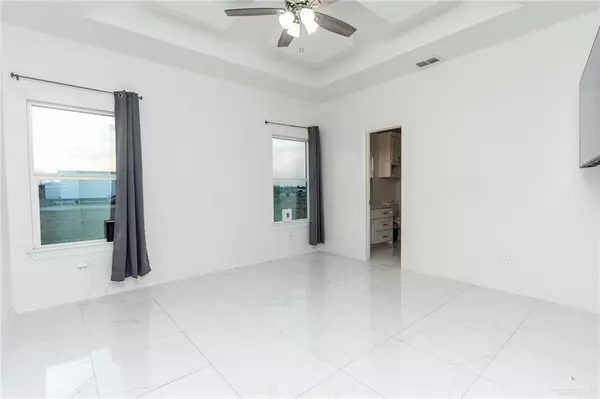 Mission, TX 78573,8102 W Mile 6 RD