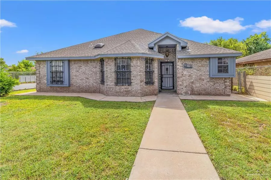 2406 Victoria ST, Hidalgo, TX 78557