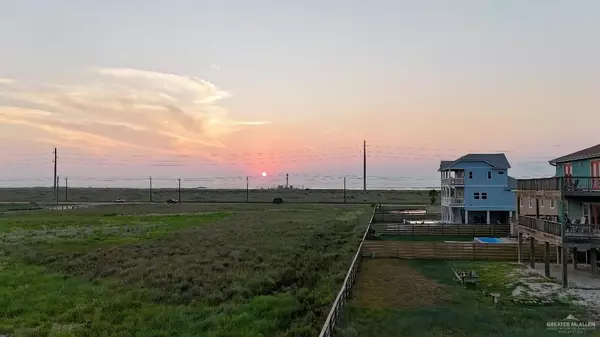 Port Aransas, TX 78373,137 Beach DR