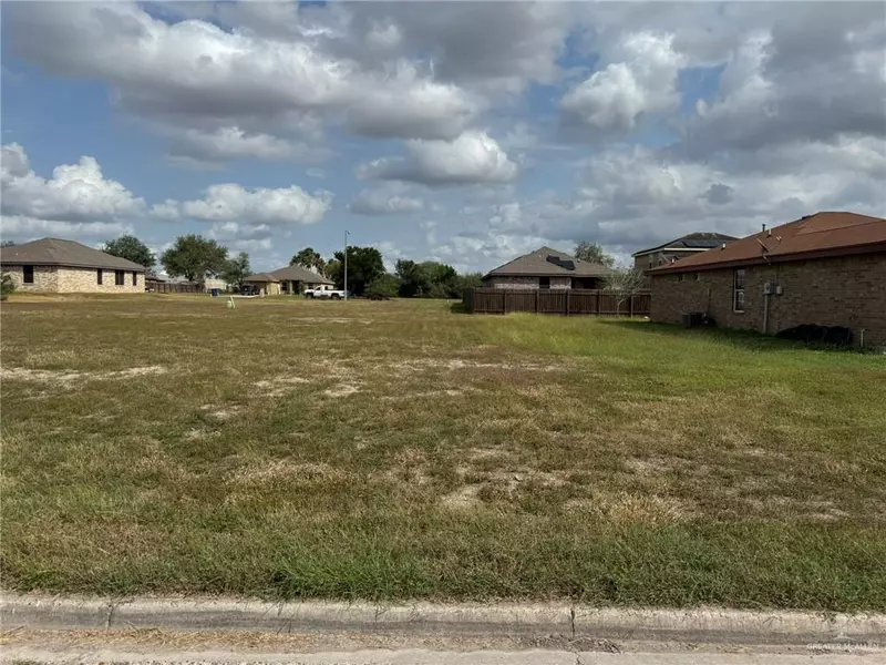 000 David AVE, Mercedes, TX 78570