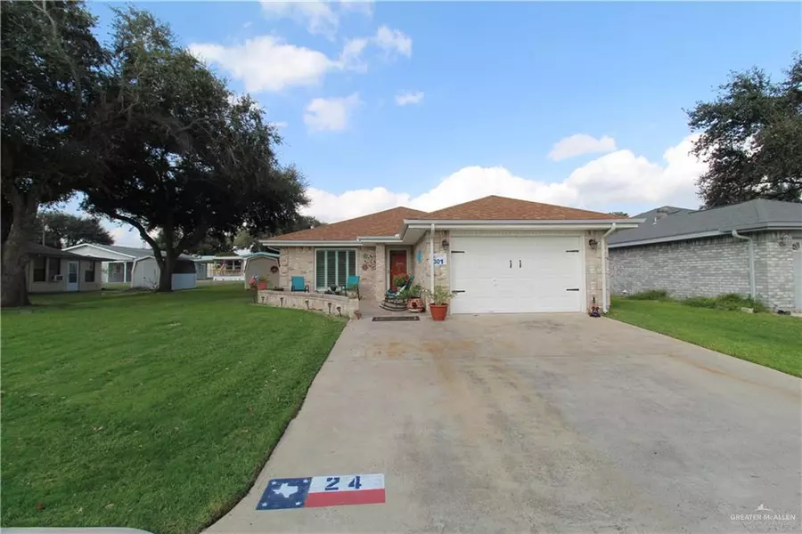 301 Green Gate CIR N, Palmview, TX 78572