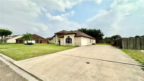 Edinburg, TX 78539,1806 Nautical LN