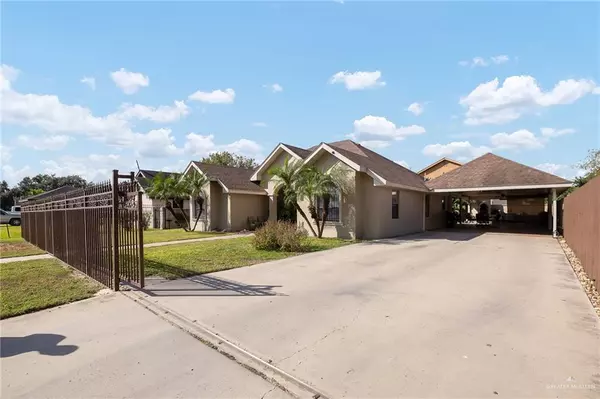 913 Guadalajara ST, Palmview, TX 78572