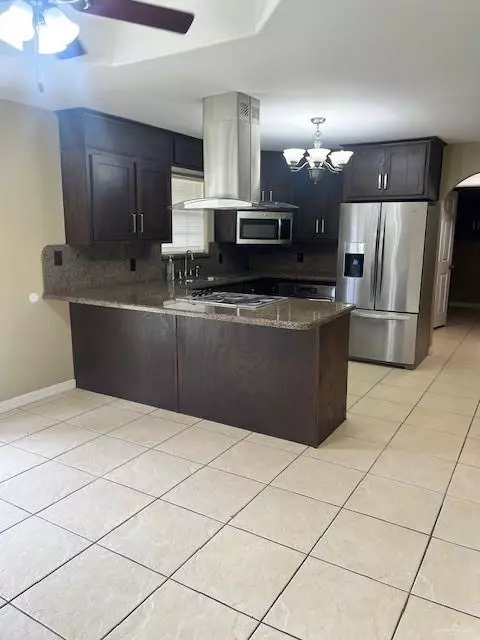 San Juan, TX 78589,1305 Zarate ST