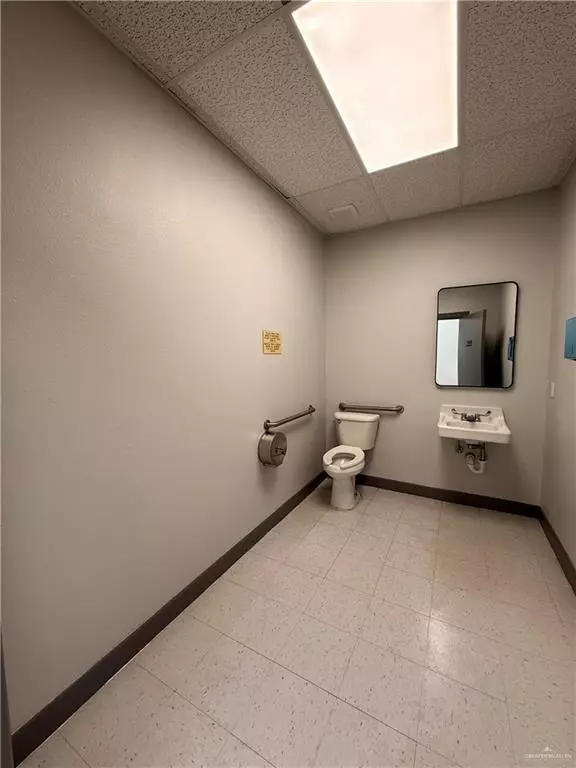 Edinburg, TX 78539,5407 S Mccoll RD #Suite A