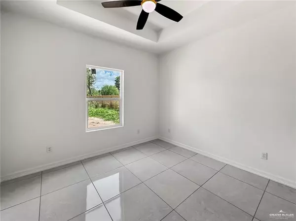 Alamo, TX 78516,608 Tower Oak DR