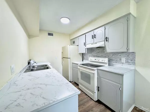Edinburg, TX 78539,1620 W Samano ST
