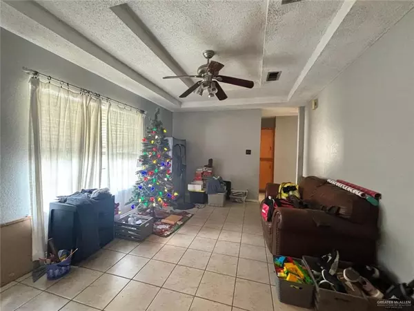 Donna, TX 78537,409 Casiano ST