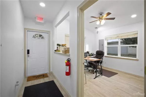 Edinburg, TX 78541,9001 N US Highway 281