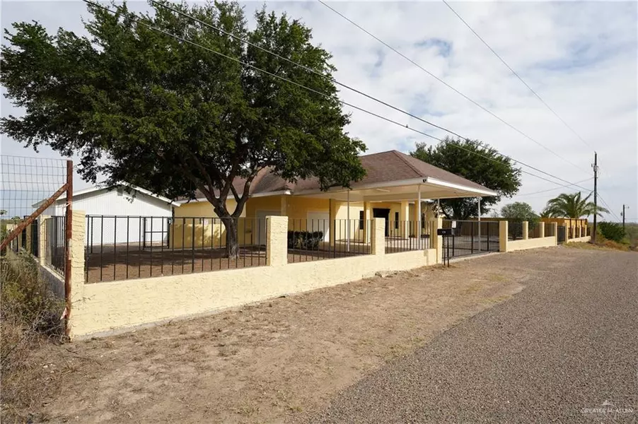 3178 El Campo RD, Rio Grande City, TX 78582