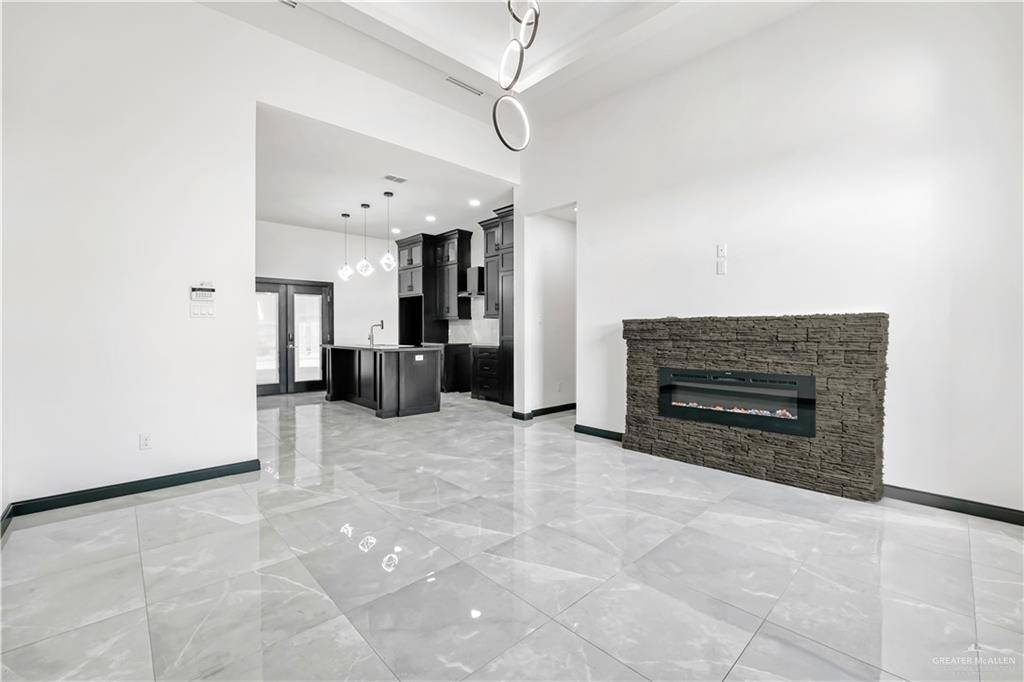 San Juan, TX 78589,1201 E Boxwood ST