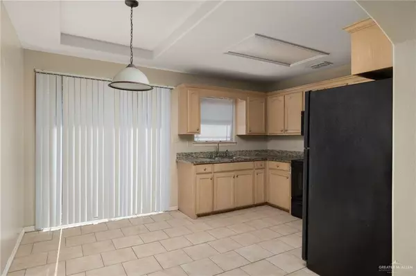 Pharr, TX 78577,1007 S Palm DR