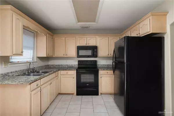 Pharr, TX 78577,1007 S Palm DR