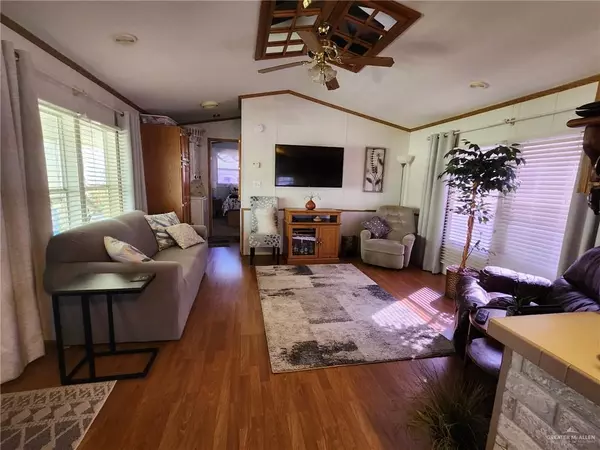 Palmview, TX 78572,2511 Starling CIR W