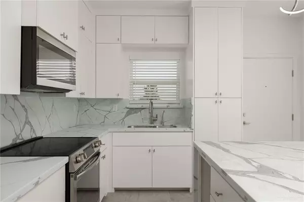 Mission, TX 78572,2109 Cassandra ST