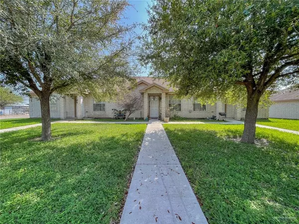 Rio Grande City, TX 78582,200 Huisache ST