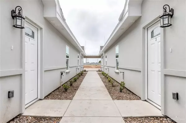 Weslaco, TX 78596,400 Retama LN