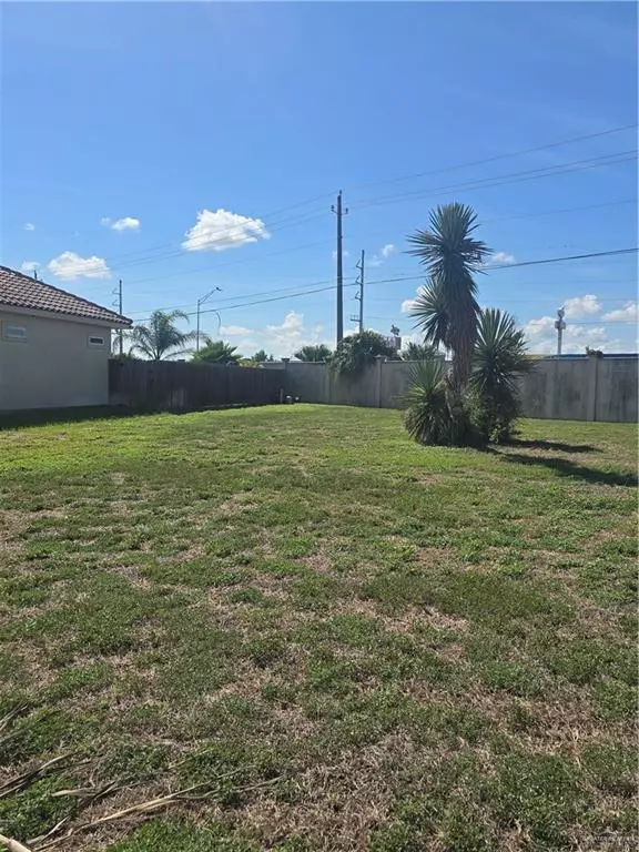 Laguna Vista, TX 78578,102 Oleander DR
