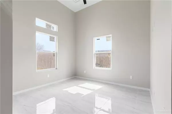 Elsa, TX 78543,939 Noelia ST