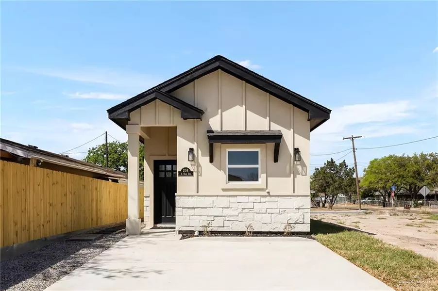 204 S Utah AVE, Weslaco, TX 78596