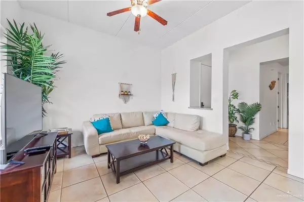 South Padre Island, TX 78597,5909 N Padre BLVD #105