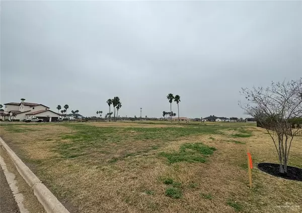 Weslaco, TX 78596,3701 La Hacienda