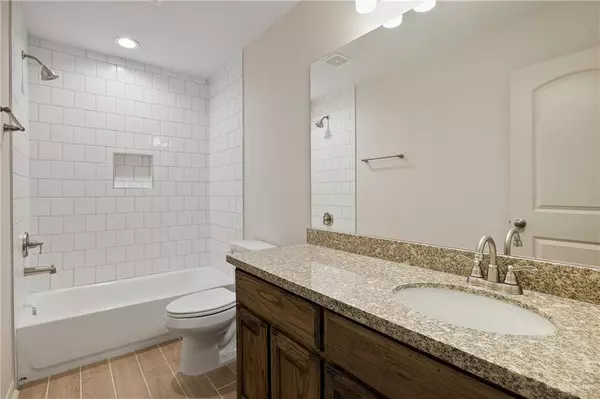 San Juan, TX 78589,2062 Retama ST