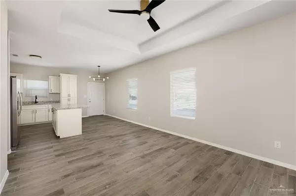 Mcallen, TX 78504,5704 Quail AVE