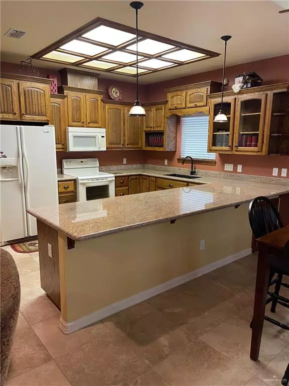 Mission, TX 78572,2111 Fairway CT