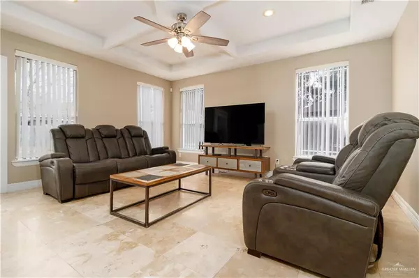 Edinburg, TX 78539,3324 Midlands CIR