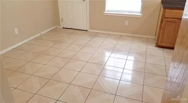 Mercedes, TX 78570,5887 Mile 11 N