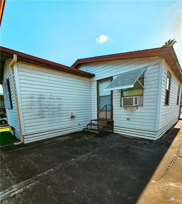 Pharr, TX 78577,126 Columbine