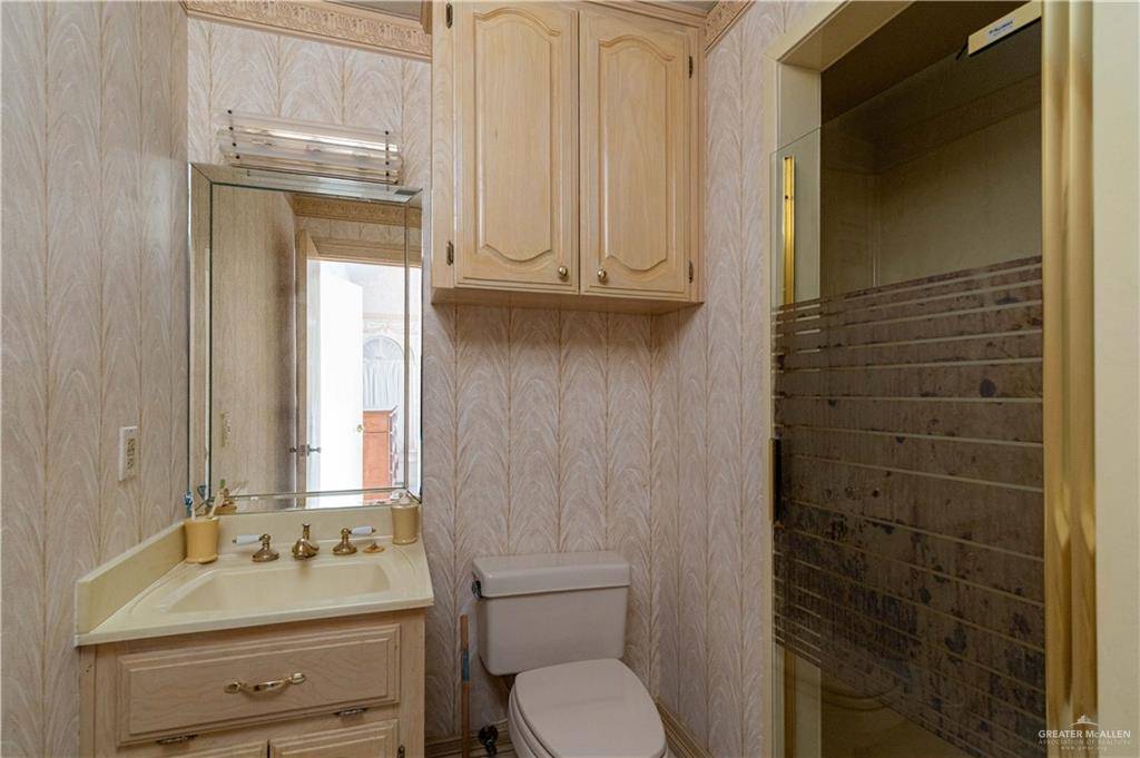 La Joya, TX 78560,317 W 5th ST