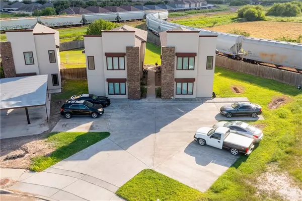 Edinburg, TX 78541,1203 White Oak DR