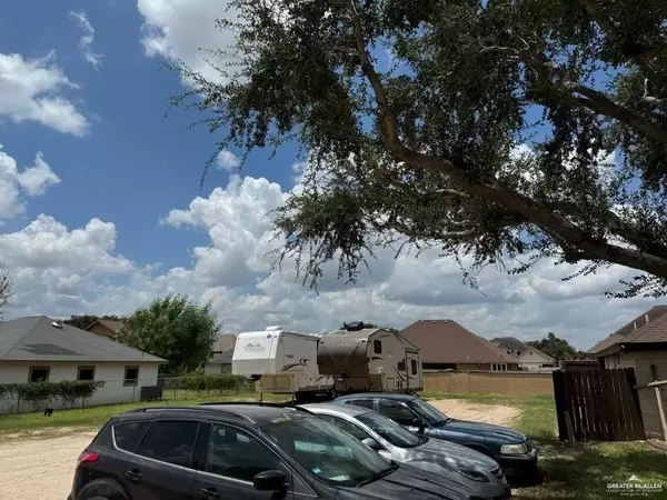 Palmview, TX 78572,815 Guadalajara ST