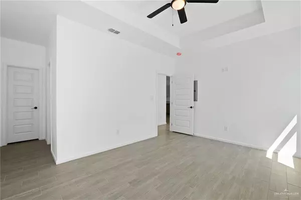 Weslaco, TX 78596,3208 Briggs ST #1