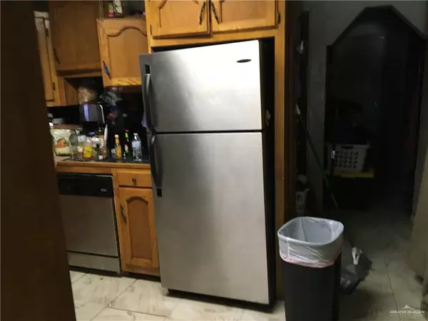 Mercedes, TX 78570,10922 Compadres ST