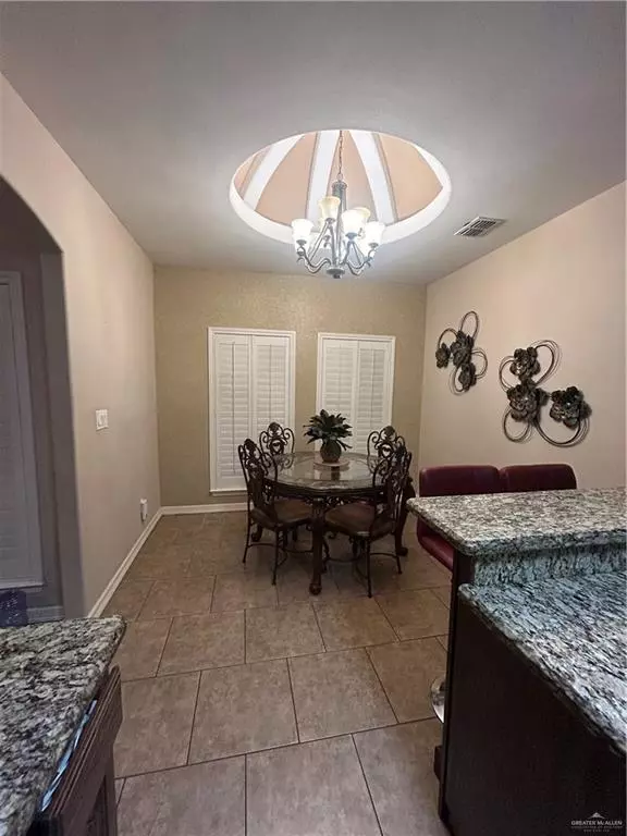 Mission, TX 78572,900 W B ST
