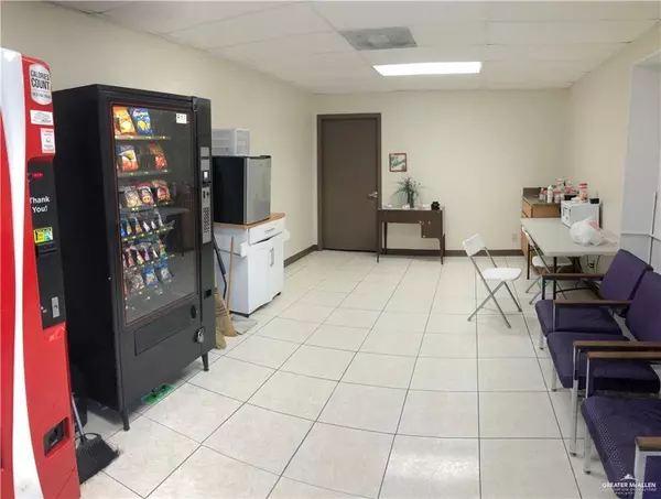 Mission, TX 78572,306 W Griffin Pkwy W #6