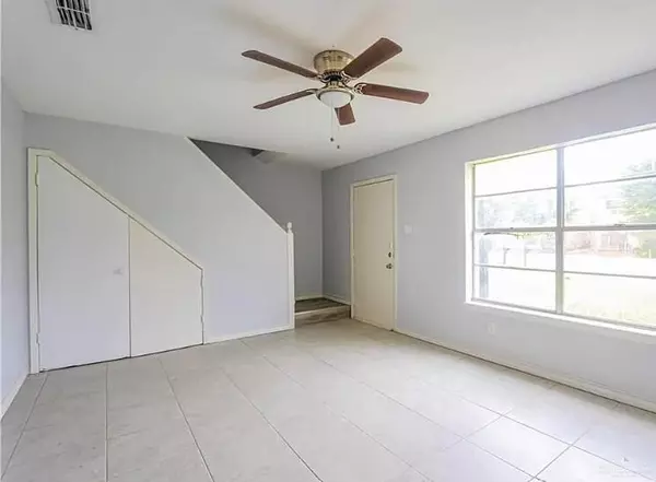 Weslaco, TX 78599,720 E Sugarcane DR