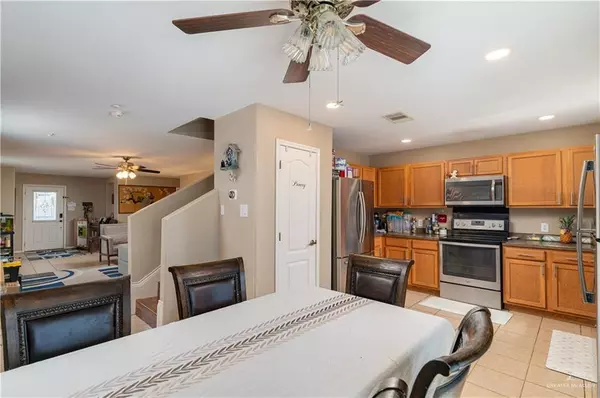 Edinburg, TX 78542,2530 Links DR