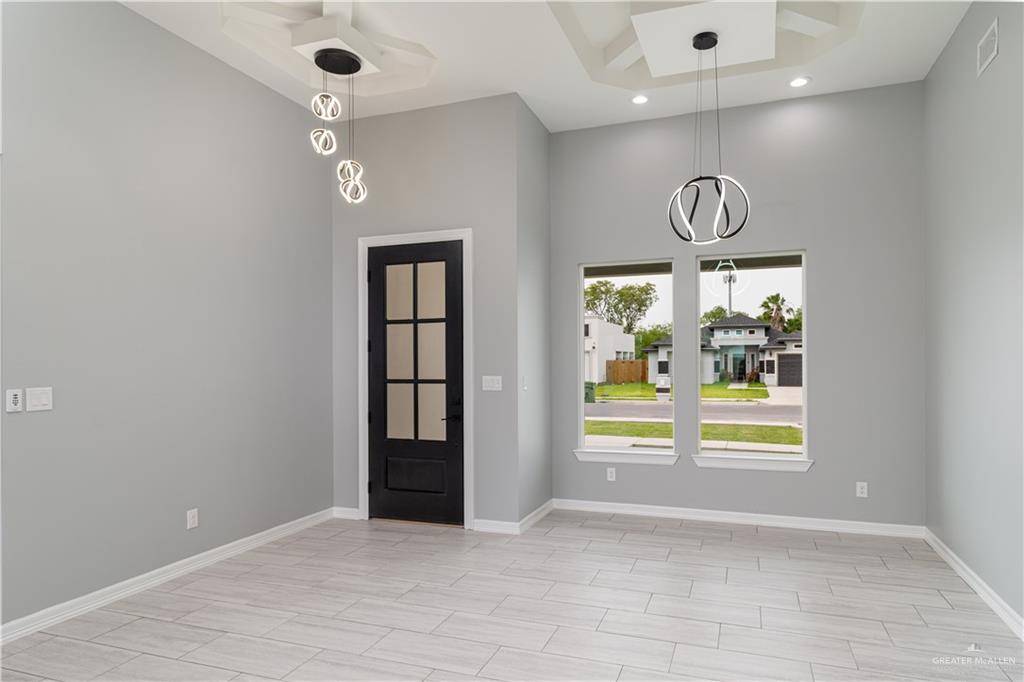Alamo, TX 78516,611 Tower Oak DR