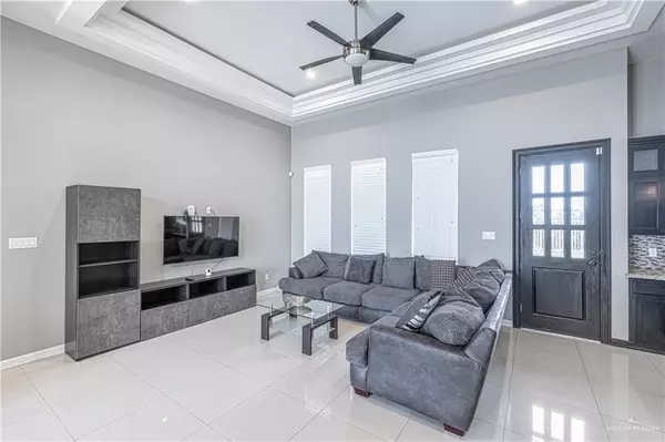 Weslaco, TX 78599,3527 Oak Preserve