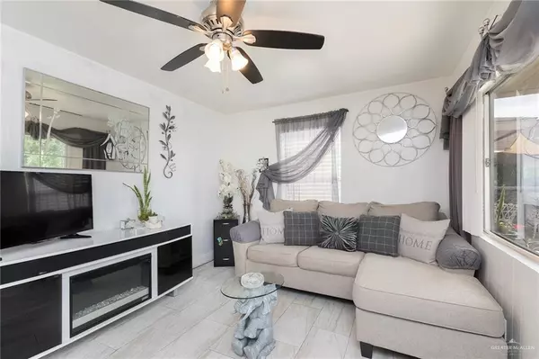 Pharr, TX 78577,103 E Rendon ST