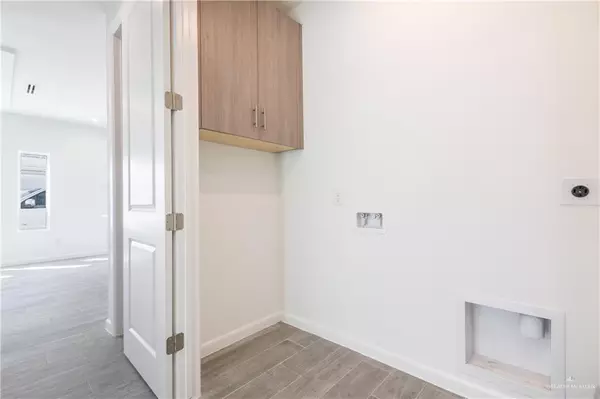 Mcallen, TX 78504,5808 Ozark AVE