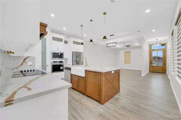 Mcallen, TX 78504,8026 N 49th LN